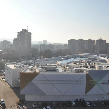 Planet Royal & Apartment *