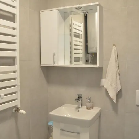 Planet Royal Apartment Nis