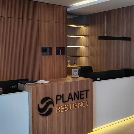 Planet Royal Apartment *