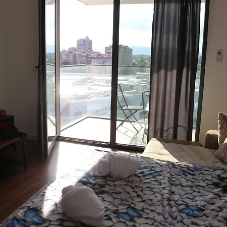 Planet Royal Apartment *