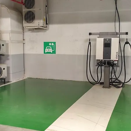 Planet Royal & * Ni