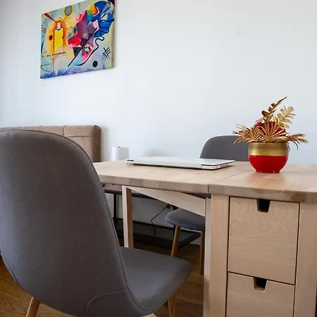 Planet Royal & Appartement *